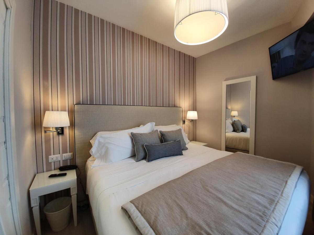 פורטו אזורו Hotel Plaza מראה חיצוני תמונה
